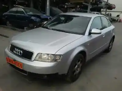 Veículo de Sucata audi a4 berlina (8e) 2.0 20v cat (alt) do ano 2001 alimentado alt