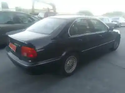 Veículo de Sucata bmw serie 5 berlina (e39) 530d do ano 1999 alimentado 306d1