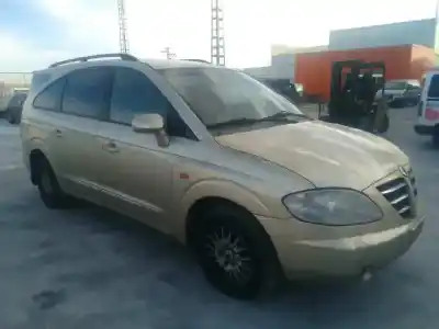 Здавання транспортного засобу ssangyong rodius xdi року 2006 потужний d27dt