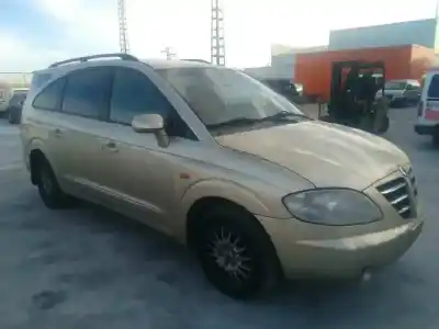 Veicolo di demolizione ssangyong rodius xdi dell'anno 2006 alimentato d27dt