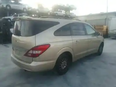 Veicolo di demolizione ssangyong rodius xdi dell'anno 2006 alimentato d27dt