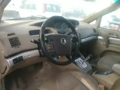 Veicolo di demolizione ssangyong rodius xdi dell'anno 2006 alimentato d27dt