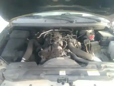 Veicolo di demolizione ssangyong rodius xdi dell'anno 2006 alimentato d27dt