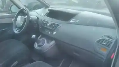 Veículo de Sucata citroen c4 picasso sx do ano 2007 alimentado 9hy