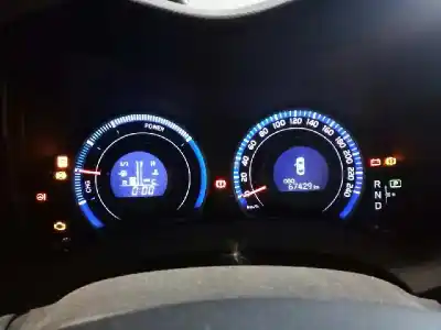 Veículo de Sucata toyota auris hybrid active do ano 2012 alimentado 2zr