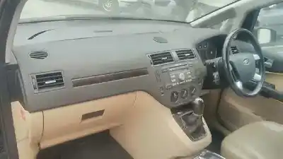 Здавання транспортного засобу ford focus c-max (cap) ghia (d) року 2004 потужний g6da
