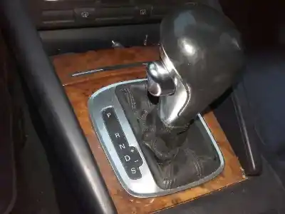 Veículo de Sucata audi a3 sportback (8pa) 2.0 tdi 16v do ano 2004 alimentado bkd