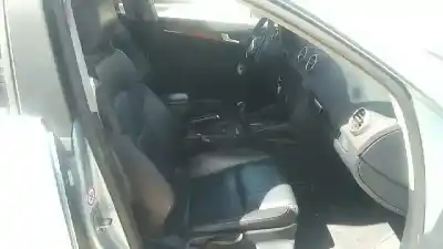 Veículo de Sucata audi a3 sportback (8pa) 2.0 tdi 16v do ano 2004 alimentado bkd