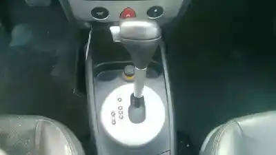 Veicolo di demolizione renault megane ii coupe confort dynamique dell'anno 2005 alimentato k4m761