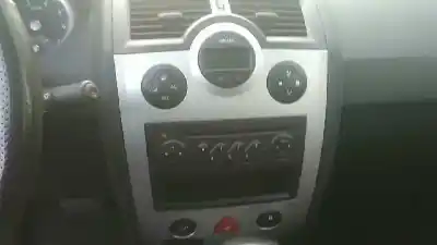 Veicolo di demolizione renault megane ii coupe confort dynamique dell'anno 2005 alimentato k4m761