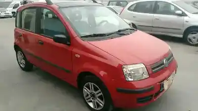 Veicolo di demolizione FIAT PANDA (169) 1.2 8V Dynamic dell'anno 2004 alimentato 188A4000