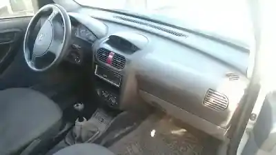 Veículo de Sucata opel combo tour do ano 2005 alimentado z13dt