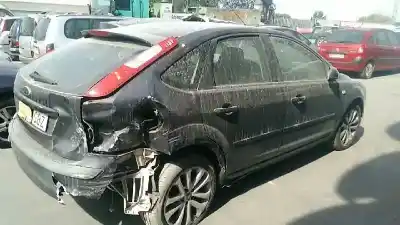 Véhicule à la ferraille ford focus berlina (cap) ambiente (d) de l'année 2008 alimenté shda