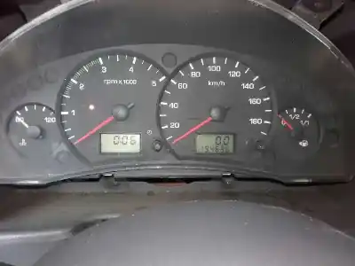 Veículo de Sucata ford transit caja cerrada, larga (fy) (2000 =>) ft 350 2.4 express-line do ano 2004 alimentado fxfa