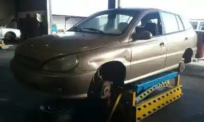 Veículo de Sucata kia rio i fastback (dc) 1.3 do ano 2002 alimentado a3e
