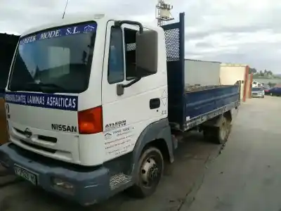 Véhicule à la ferraille NISSAN                                             ATLEON                                                                                                                                                                                                                                                     110                                                                                                                                                                                                                                                        de l'année 2000 alimenté BD30D