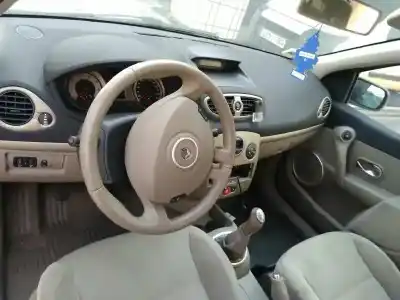 Scrapping Vehicle renault clio iii luxe privilege of the year 2006 powered k4j780