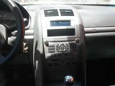 Veículo de Sucata peugeot 407 sr confort do ano 2005 alimentado 6fz