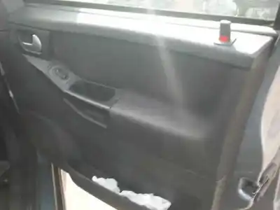 Veicolo di demolizione opel meriva essentia dell'anno 2005 alimentato y17dt