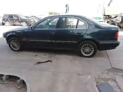 Veículo de Sucata bmw serie 5 berlina (e39) 525tds do ano 1997 alimentado 256t1