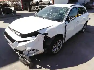 Veículo de Sucata seat leon sportstourer (kl8) 2.0 tdi do ano 2021 alimentado dttc