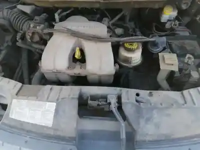 Veículo de Sucata chrysler voyager (rg) 2.4 se do ano 2001 alimentado edz