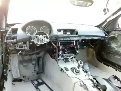 Veículo de Sucata bmw serie 1 berlina (e81/e87) 116d do ano 2011 alimentado n47d20c