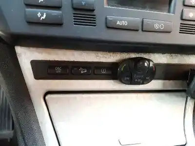 Veículo de Sucata bmw x3 (e83) 2.0 d do ano 2004 alimentado 204d4