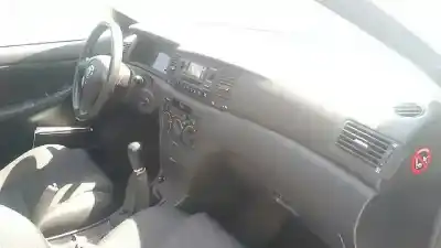 Scrapping Vehicle toyota corolla (e12) 2.0 d-4d linea sol berlina of the year 2004 powered 1cdftv