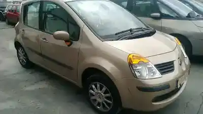 Veículo de Sucata RENAULT MODUS Luxe Privilege do ano 2004 alimentado K4J780