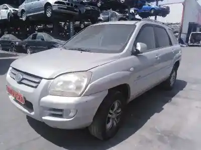 Veicolo di demolizione kia sportage 2.0 crdi dell'anno 2007 alimentato d4ea