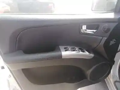 Veicolo di demolizione kia sportage 2.0 crdi dell'anno 2007 alimentato d4ea