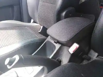 Veicolo di demolizione kia sportage 2.0 crdi dell'anno 2007 alimentato d4ea