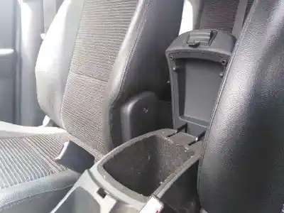 Veicolo di demolizione kia sportage 2.0 crdi dell'anno 2007 alimentato d4ea