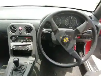 Sloopvoertuig mazda mx-5 (na) básico roadster van het jaar 1991 aangedreven b6