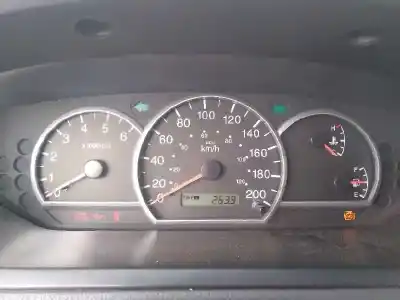 Veículo de Sucata kia carens ii monospace (fj) 2.0 crdi do ano 2003 alimentado d4ea