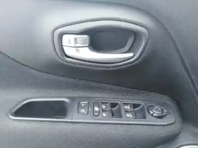 Veicolo di demolizione jeep renegade suv (bu, b1, bv) 1.6 crd dell'anno 2017 alimentato 55260384