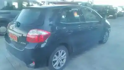 Veículo de Sucata toyota auris (_e15_) 1.6 (zre151_) do ano 2012 alimentado 1zr-fae
