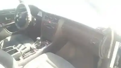 Veículo de Sucata audi a8 (d2) 2.5 tdi 150 cv / 110 kw do ano 1999 alimentado afb