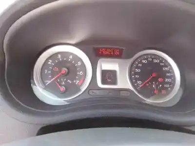 Veículo de Sucata renault clio iii 2.0 16v do ano 2006 alimentado m4r700