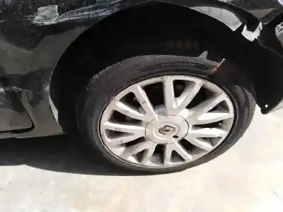 Veículo de Sucata renault clio iii 2.0 16v do ano 2006 alimentado m4r700