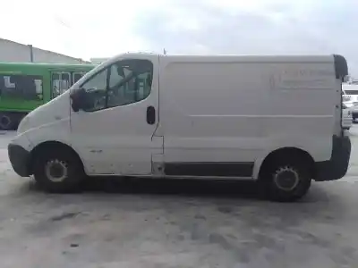 Veículo de Sucata nissan primastar (x..) 2.0 dci diesel do ano 2007 alimentado m9r780