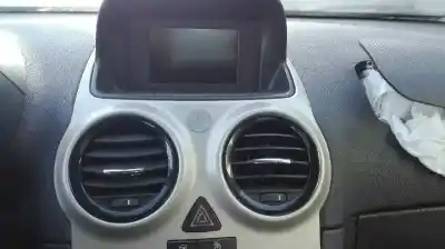 Здавання транспортного засобу opel corsa d enjoy року 2008 потужний z13dth