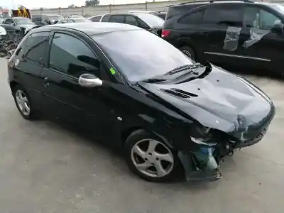 Veículo de Sucata PEUGEOT 206 BERLINA 2.0 HDi CAT do ano 2003 alimentado RHY