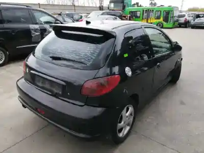 Veículo de Sucata peugeot 206 berlina 2.0 hdi cat do ano 2003 alimentado rhy