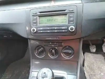 Scrapping Vehicle volkswagen passat variant (3c5) trendline of the year 2006 powered bkp