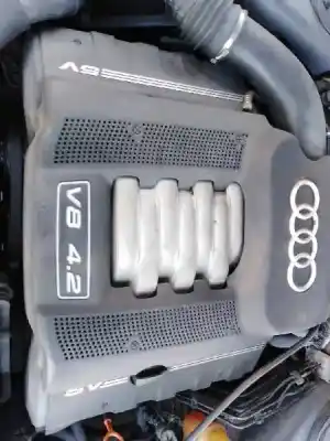 Veículo de Sucata audi a8 (d2) 4.2 v8 40v do ano 2001 alimentado auw