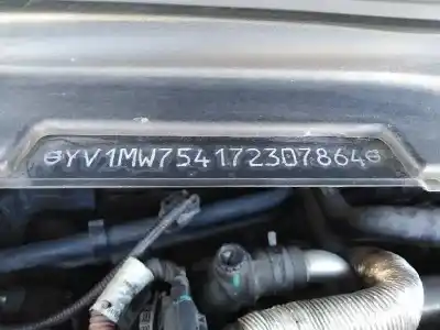 Vehículo de desguace volvo v50 familiar 2.0 diesel cat del año 2006 con motor d4204t