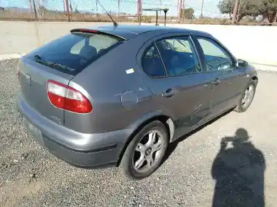 Vehicul casat seat                                               leon (1m1)                                                                                                                                                                                                                                                 1.9 tdi                                                                                                                                                                                                                                                    al anului 2002 alimentat asv