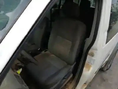 Veicolo di demolizione ford transit connect (tc7) 1.8 tdci cat dell'anno 2004 alimentato bhpa